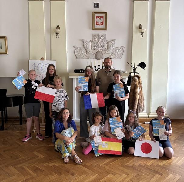 18.07.2025 – WAKACYJNA PODRÓŻ DOOKOŁA ŚWIATA W MCK LIPNO!