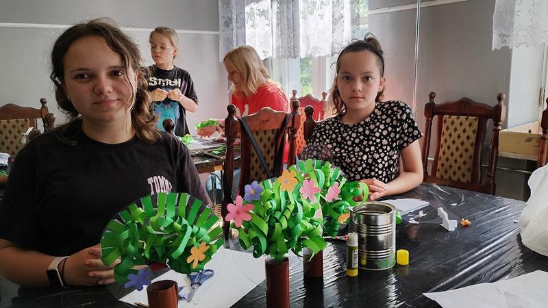 RELACJA Z FAMILIJNEGO KLUBU FILMOWEGO:  WYPRAWA POZA GRANICE WYOBRAŹNI – MAGICZNE KRAINY