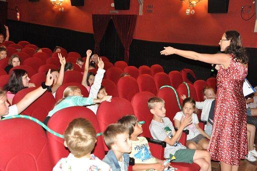 RELACJA Z ZAJĘĆ (WAKACYJNA EDUKACJA FILMOWA) PTAKI, CHŁOPIEC Z BURZY